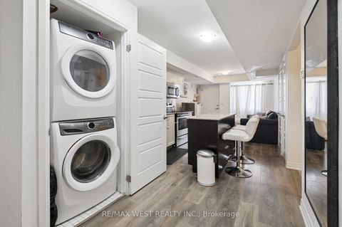 Photo 13 at 10 - 187 William Duncan Road, CFB, Toronto