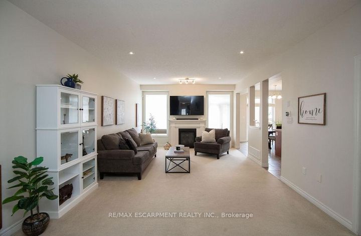 Photo 6 at 69 Winslow Way, Stoney Creek, Hamilton