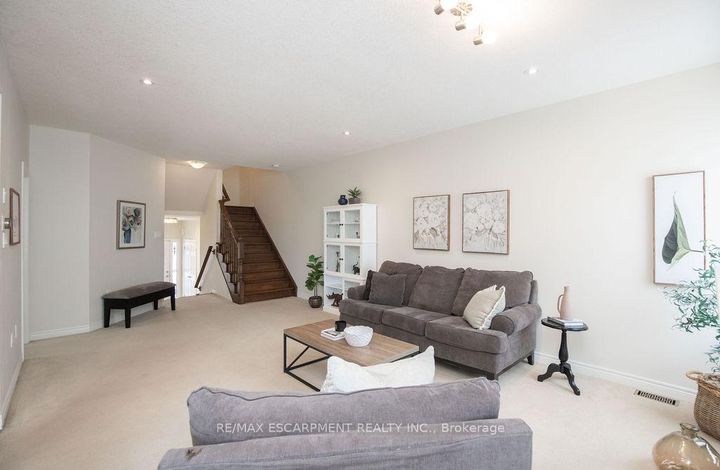 Photo 18 at 69 Winslow Way, Stoney Creek, Hamilton