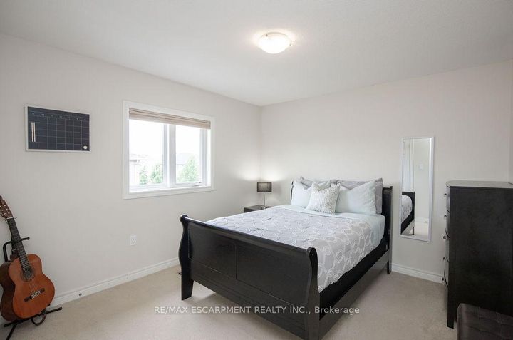 Photo 34 at 69 Winslow Way, Stoney Creek, Hamilton