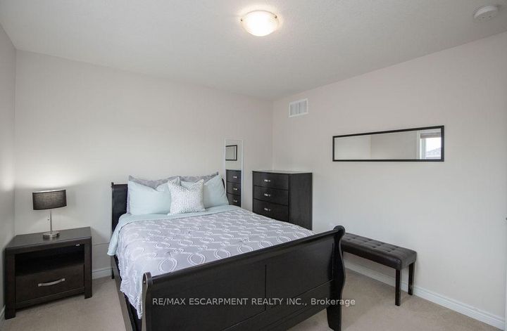 Photo 37 at 69 Winslow Way, Stoney Creek, Hamilton