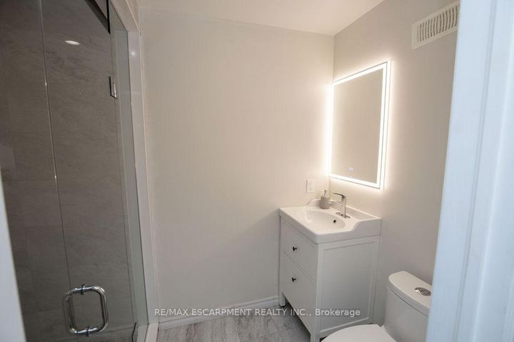 Photo 39 at 69 Winslow Way, Stoney Creek, Hamilton