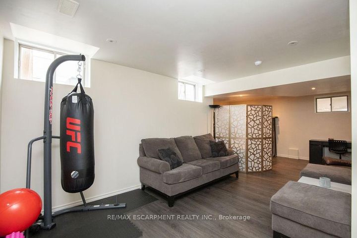 Photo 40 at 69 Winslow Way, Stoney Creek, Hamilton