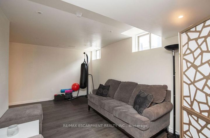 Photo 41 at 69 Winslow Way, Stoney Creek, Hamilton