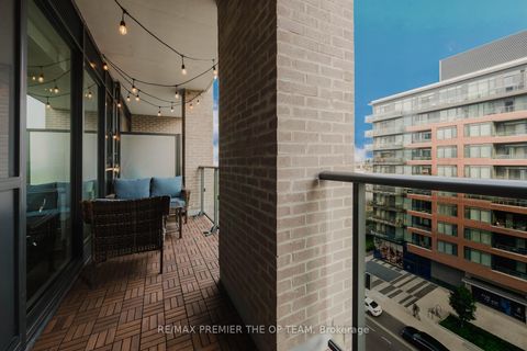 Photo 16 at 707 - 100 Eagle Rock Way, Maple, Vaughan