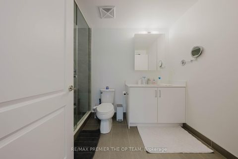 Photo 20 at 707 - 100 Eagle Rock Way, Maple, Vaughan