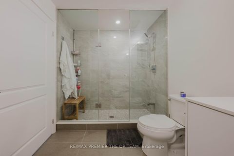Photo 21 at 707 - 100 Eagle Rock Way, Maple, Vaughan