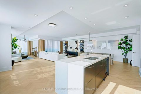 Photo 3 at 810 - 455 Wellington Street W, Waterfront Communities C1, Toronto
