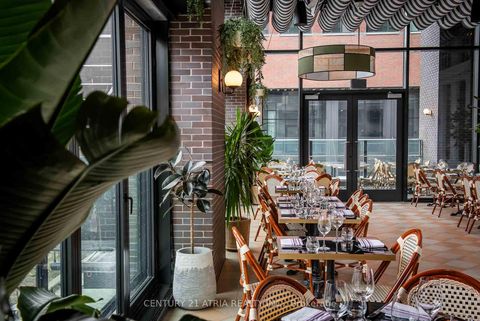 Photo 32 at 810 - 455 Wellington Street W, Waterfront Communities C1, Toronto
