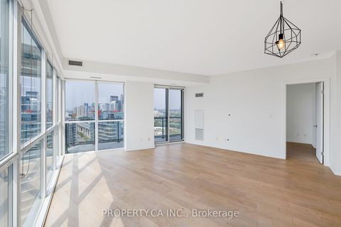 Photo 2 at 2112 - 20 Bruyeres Mews, Niagara, Toronto