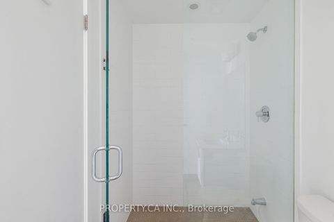 Photo 12 at 2112 - 20 Bruyeres Mews, Niagara, Toronto