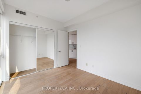 Photo 14 at 2112 - 20 Bruyeres Mews, Niagara, Toronto