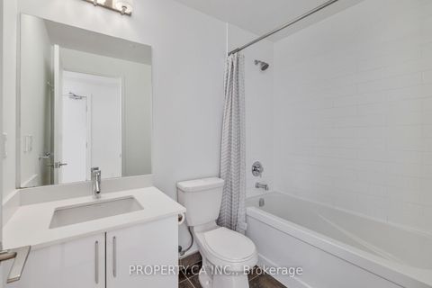 Photo 15 at 2112 - 20 Bruyeres Mews, Niagara, Toronto