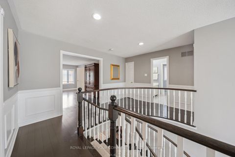 Photo 17 at 22 Theobalds Circle, Mill Pond, Richmond Hill