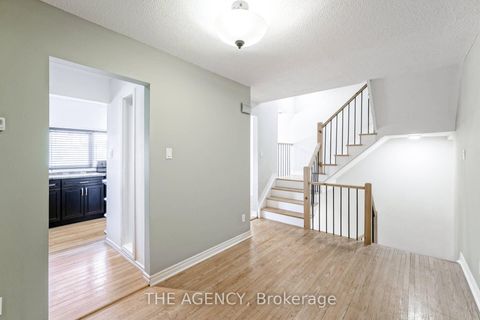 Photo 15 at 21 - 90 Castlebury Crescent, Steeles, Toronto