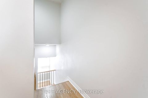 Photo 20 at 21 - 90 Castlebury Crescent, Steeles, Toronto
