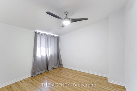Photo 21 at 21 - 90 Castlebury Crescent, Steeles, Toronto