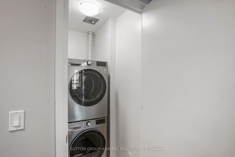 Photo 24 at PH09 - 68 CANTERBURY Place, Willowdale West, Toronto