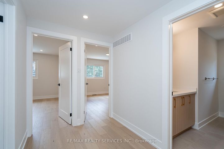 Photo 15 at 2296 Devon Road, FD Ford, Oakville