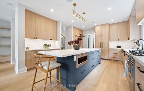 Photo 24 at 94 Prince Edward Drive S, Queensway, Toronto