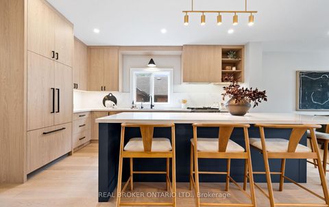 Photo 26 at 94 Prince Edward Drive S, Queensway, Toronto