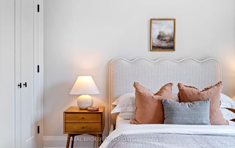 Photo 42 at 94 Prince Edward Drive S, Queensway, Toronto