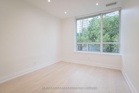 Photo 23 at 109 - 238 Doris Avenue, Willowdale East, Toronto