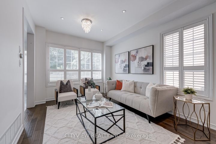 Photo 3 at 5842 Terrapark Trail, Churchill Meadows, Mississauga