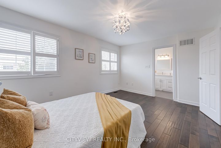Photo 15 at 5842 Terrapark Trail, Churchill Meadows, Mississauga