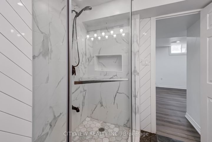 Photo 33 at 5842 Terrapark Trail, Churchill Meadows, Mississauga