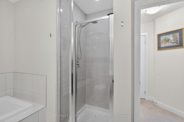 Photo 24 at 21 - 288 GLOVER Road, Fruitland, Hamilton