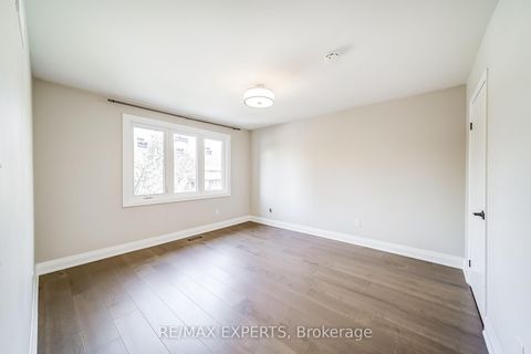 Photo 28 at 85 Villa Park Drive, East Woodbridge, Vaughan