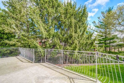 Photo 42 at 85 Villa Park Drive, East Woodbridge, Vaughan