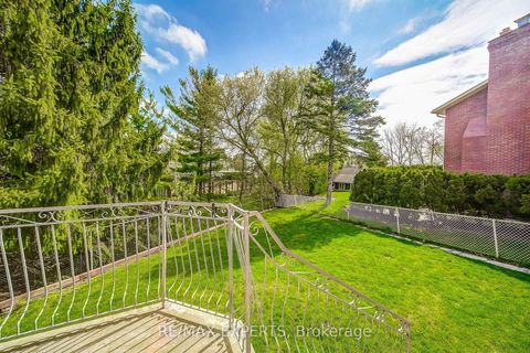Photo 43 at 85 Villa Park Drive, East Woodbridge, Vaughan