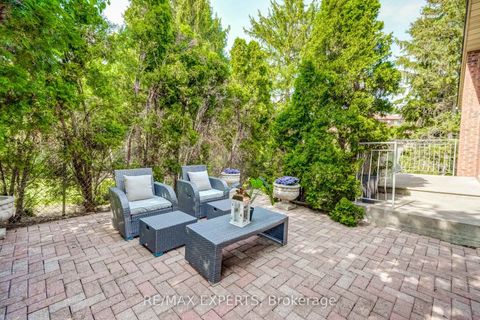 Photo 46 at 85 Villa Park Drive, East Woodbridge, Vaughan