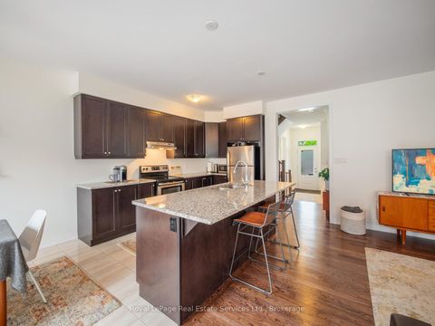 Photo 6 at 72 Orchardcroft Road, GO Glenorchy, Oakville