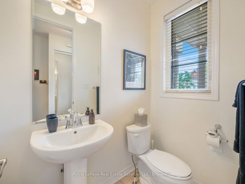 Photo 22 at 72 Orchardcroft Road, GO Glenorchy, Oakville