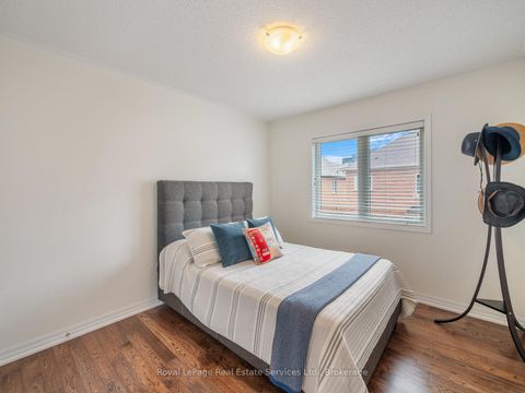 Photo 28 at 72 Orchardcroft Road, GO Glenorchy, Oakville