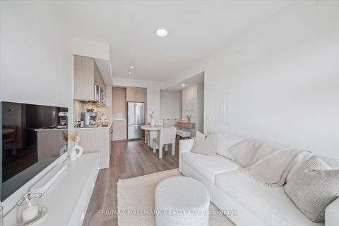 Photo 9 at 2204 - 10 Deerlick Court, Donalda, Toronto