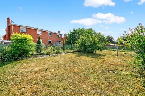 Photo 29 at 87 Birch Meadow Outlook, East Woodbridge, Vaughan