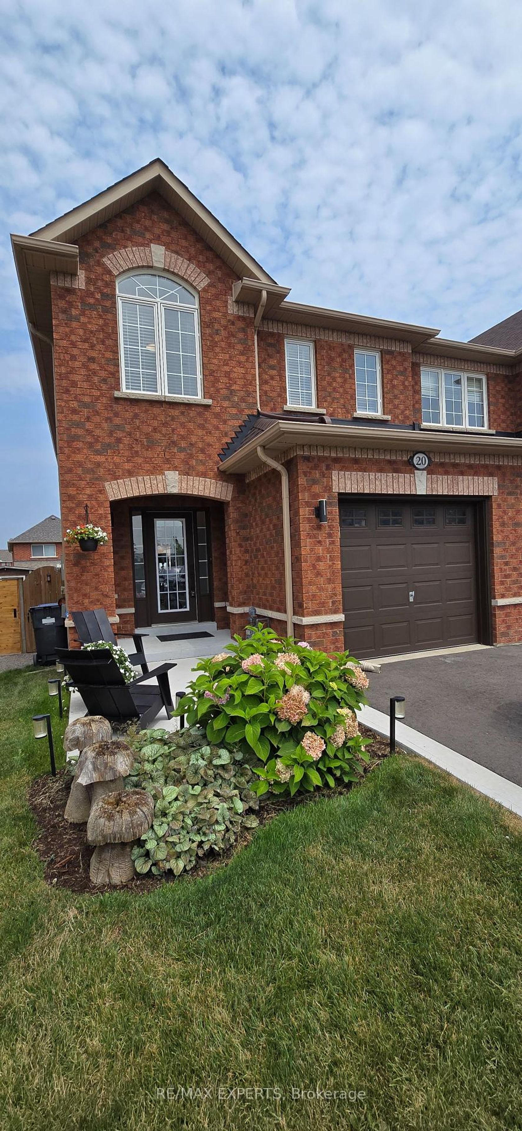 20 Aida Court, Bolton West, Caledon 
