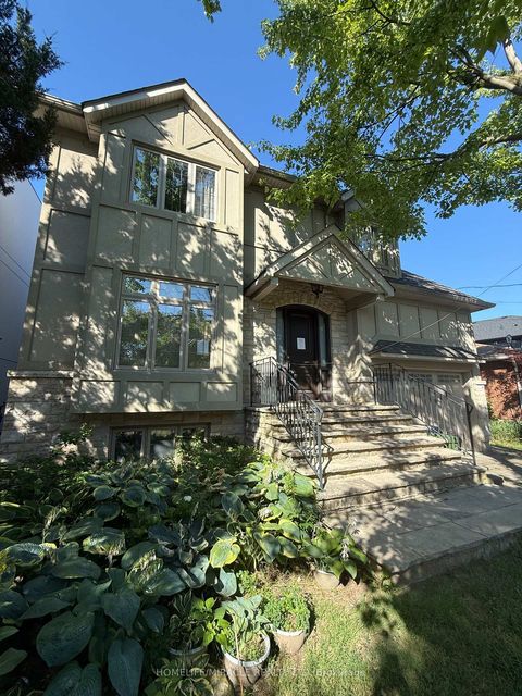 Photo 1 at 16 Ravenscrest Drive, Rosethorn, Toronto