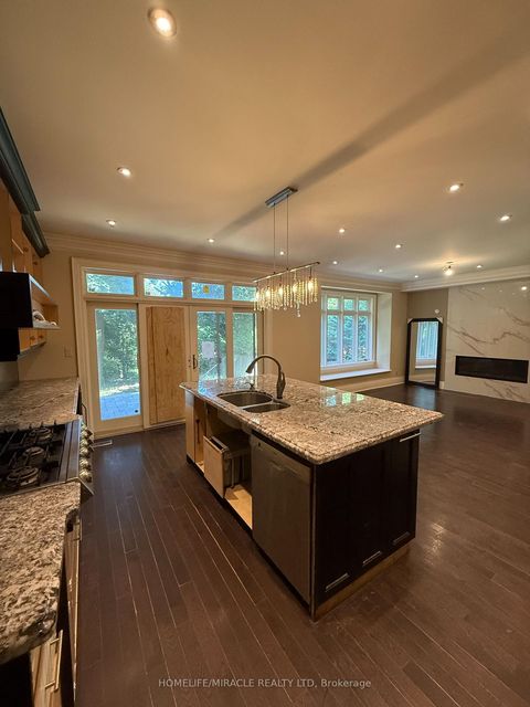 Photo 10 at 16 Ravenscrest Drive, Rosethorn, Toronto