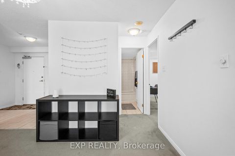 Photo 9 at 307 - 2470 Eglinton Avenue W, Greenbrook, Toronto