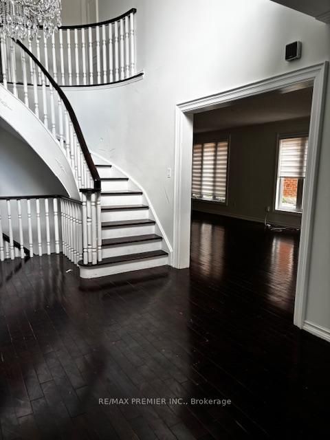 Photo 2 at 128 Fisherville Road, Branson, Toronto