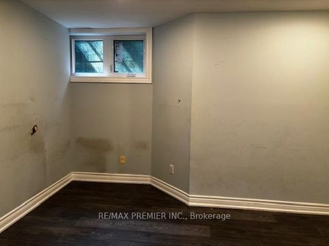 Photo 33 at 128 Fisherville Road, Branson, Toronto