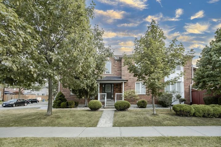 Photo 3 at 1 LAKE LOUISE Drive, Fletcher's Meadow, Brampton