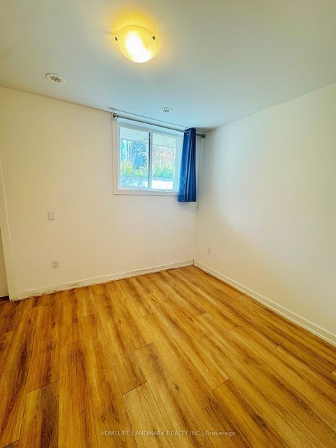 Photo 8 at 30 - 57 Finch Avenue W, Willowdale West, Toronto