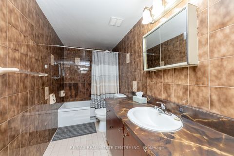 Photo 21 at 1009 - 3390 Weston Road, Humbermede, Toronto Photo 21 at 1009 - 3390 Weston Road, Humbermede, Toronto