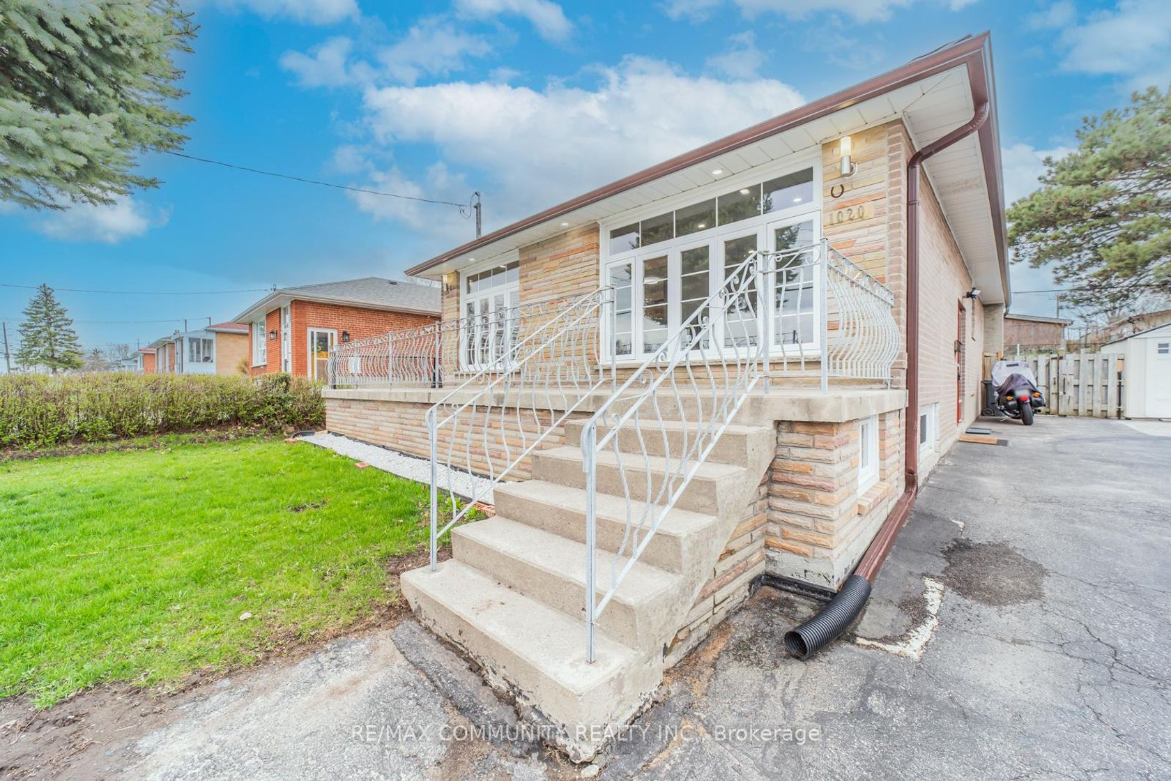1020 Brimley Road, Bendale, Toronto 